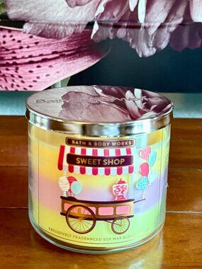 NEW SWEET SHOP Tri-Color Wax 3-Wick Candle Bath & Body Works LIMITED EDITION